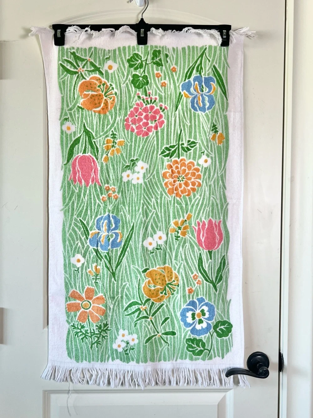 Vtg 1970s Flower Power Terry Cloth Towel Mid Century Retro Floral Meadow